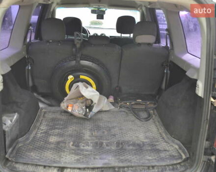 Рено Логан МСВ 2011 у Кропивницькому (Кіровограді) на Automoto.ua Чорний Рено Логан МСВ, об'ємом двигуна 1.6 л та пробігом 466 тис. км за 4200 $, фото 11 на Automoto.ua