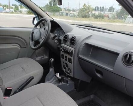 Черный Рено Логан МСВ, объемом двигателя 1.6 л и пробегом 186 тыс. км за 5300 $, фото 13 на Automoto.ua