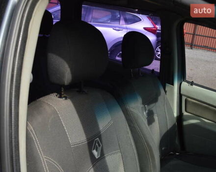 Рено Логан МСВ 2011 у Кропивницькому (Кіровограді) на Automoto.ua Чорний Рено Логан МСВ, об'ємом двигуна 1.6 л та пробігом 466 тис. км за 4200 $, фото 17 на Automoto.ua