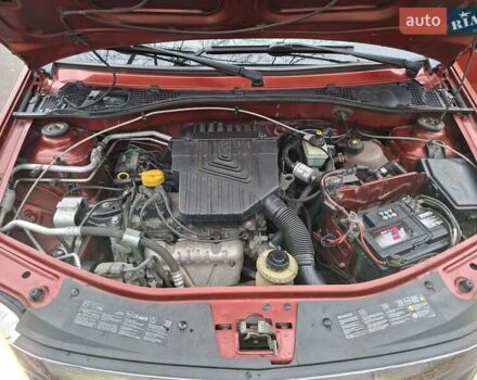 Червоний Рено Логан МСВ, об'ємом двигуна 1.6 л та пробігом 330 тис. км за 5500 $, фото 30 на Automoto.ua