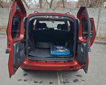 Червоний Рено Логан МСВ, об'ємом двигуна 1.6 л та пробігом 330 тис. км за 5500 $, фото 15 на Automoto.ua