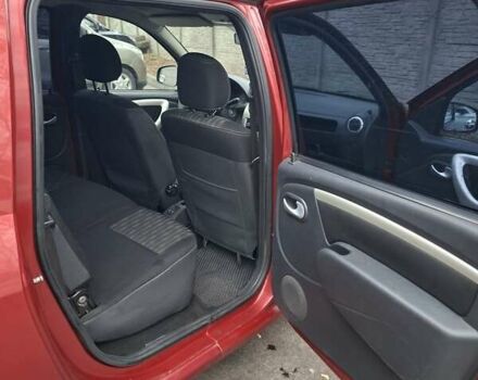 Червоний Рено Логан МСВ, об'ємом двигуна 1.6 л та пробігом 330 тис. км за 5500 $, фото 19 на Automoto.ua