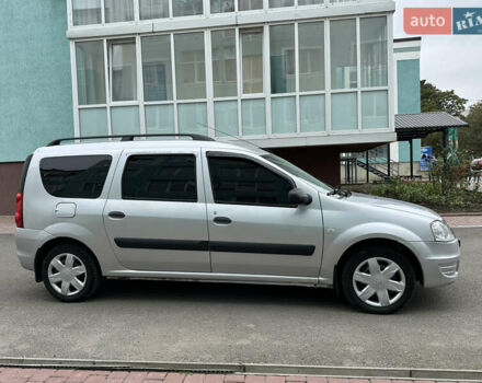 Серый Рено Логан МСВ, объемом двигателя 1.6 л и пробегом 96 тыс. км за 5900 $, фото 25 на Automoto.ua