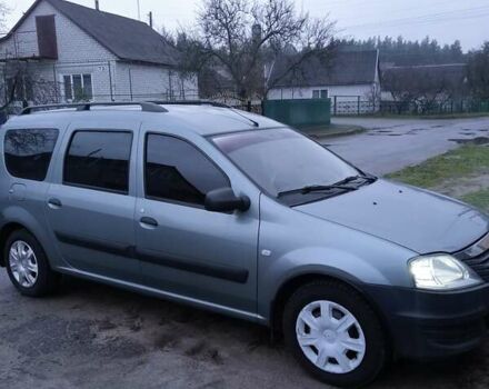 Серый Рено Логан МСВ, объемом двигателя 1.6 л и пробегом 195 тыс. км за 5800 $, фото 1 на Automoto.ua