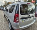 Сірий Рено Логан МСВ, об'ємом двигуна 1.6 л та пробігом 102 тис. км за 6400 $, фото 8 на Automoto.ua