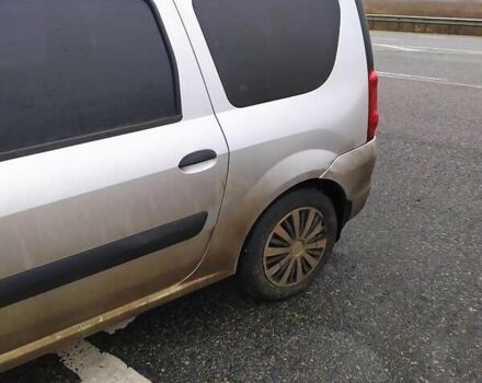 Серый Рено Логан МСВ, объемом двигателя 1.5 л и пробегом 202 тыс. км за 2300 $, фото 4 на Automoto.ua