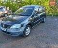 Серый Рено Логан МСВ, объемом двигателя 1.6 л и пробегом 210 тыс. км за 5200 $, фото 1 на Automoto.ua