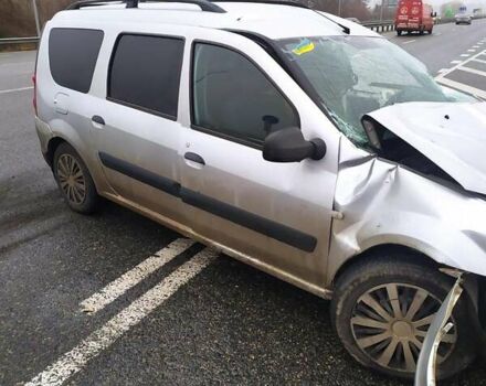 Серый Рено Логан МСВ, объемом двигателя 1.5 л и пробегом 200 тыс. км за 1500 $, фото 5 на Automoto.ua