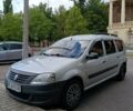 Серый Рено Логан МСВ, объемом двигателя 1.6 л и пробегом 219 тыс. км за 6800 $, фото 1 на Automoto.ua