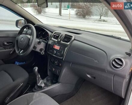 Серый Рено Логан МСВ, объемом двигателя 1.5 л и пробегом 165 тыс. км за 7999 $, фото 6 на Automoto.ua