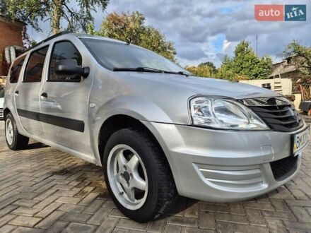 Рено Логан МСВ 2010 в Сумах на Automoto.ua Серый Рено Логан МСВ, объемом двигателя 1.6 л и пробегом 102 тыс. км за 6400 $, фото 1 на Automoto.ua