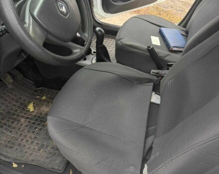 Белый Рено Логан, объемом двигателя 1.5 л и пробегом 320 тыс. км за 4500 $, фото 8 на Automoto.ua