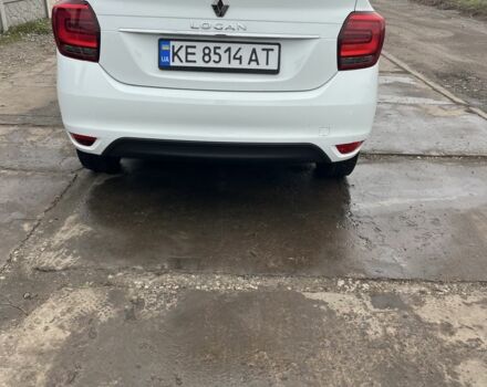 Білий Рено Логан, об'ємом двигуна 1 л та пробігом 120 тис. км за 7500 $, фото 1 на Automoto.ua