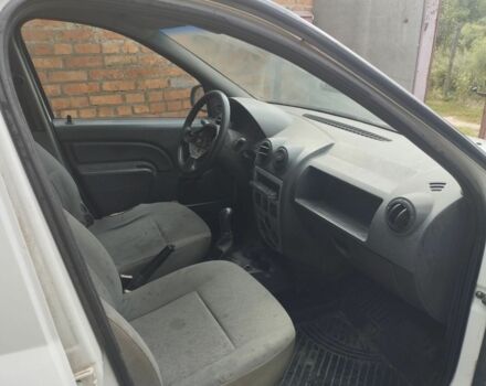 Белый Рено Логан, объемом двигателя 0 л и пробегом 254 тыс. км за 2800 $, фото 4 на Automoto.ua