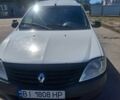 Білий Рено Логан, об'ємом двигуна 1.6 л та пробігом 573 тис. км за 2751 $, фото 1 на Automoto.ua