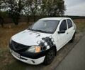 Белый Рено Логан, объемом двигателя 1.4 л и пробегом 255 тыс. км за 1499 $, фото 1 на Automoto.ua