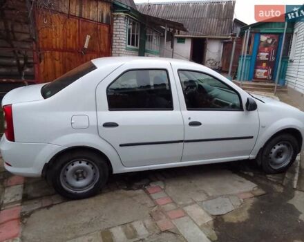 Белый Рено Логан, объемом двигателя 1.39 л и пробегом 274 тыс. км за 3300 $, фото 7 на Automoto.ua
