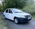 Белый Рено Логан, объемом двигателя 1.39 л и пробегом 263 тыс. км за 2999 $, фото 1 на Automoto.ua