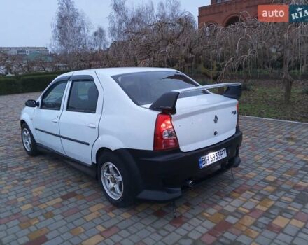 Белый Рено Логан, объемом двигателя 1.39 л и пробегом 170 тыс. км за 1999 $, фото 2 на Automoto.ua