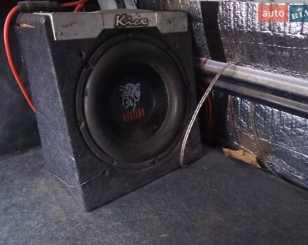 Белый Рено Логан, объемом двигателя 1.39 л и пробегом 170 тыс. км за 1999 $, фото 27 на Automoto.ua