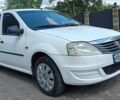 Белый Рено Логан, объемом двигателя 1.39 л и пробегом 301 тыс. км за 3000 $, фото 1 на Automoto.ua