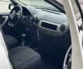 Белый Рено Логан, объемом двигателя 1.39 л и пробегом 387 тыс. км за 2499 $, фото 14 на Automoto.ua