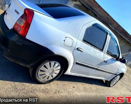 Білий Рено Логан, об'ємом двигуна 1.4 л та пробігом 280 тис. км за 1900 $, фото 3 на Automoto.ua