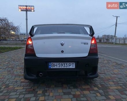 Белый Рено Логан, объемом двигателя 1.39 л и пробегом 170 тыс. км за 1999 $, фото 7 на Automoto.ua