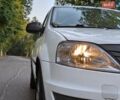 Белый Рено Логан, объемом двигателя 1.39 л и пробегом 450 тыс. км за 3300 $, фото 7 на Automoto.ua