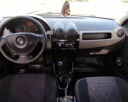 Белый Рено Логан, объемом двигателя 1.4 л и пробегом 670 тыс. км за 1750 $, фото 10 на Automoto.ua