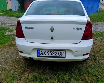 Белый Рено Логан, объемом двигателя 1.4 л и пробегом 165 тыс. км за 2700 $, фото 6 на Automoto.ua