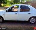 Білий Рено Логан, об'ємом двигуна 1.4 л та пробігом 370 тис. км за 3000 $, фото 1 на Automoto.ua