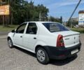 Белый Рено Логан, объемом двигателя 1.4 л и пробегом 287 тыс. км за 1850 $, фото 3 на Automoto.ua