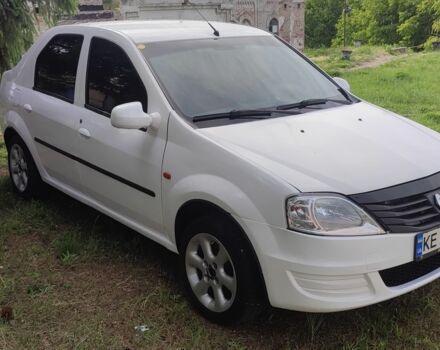 Білий Рено Логан, об'ємом двигуна 1.4 л та пробігом 260 тис. км за 3200 $, фото 7 на Automoto.ua