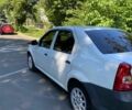Білий Рено Логан, об'ємом двигуна 1.4 л та пробігом 217 тис. км за 3900 $, фото 4 на Automoto.ua