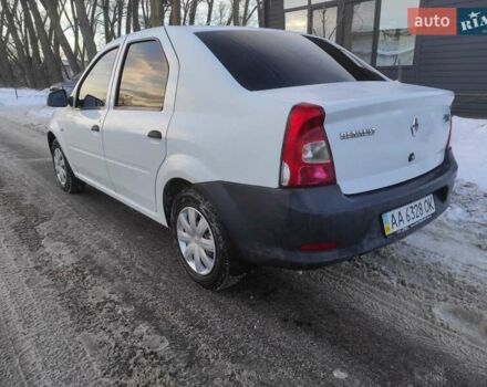 Білий Рено Логан, об'ємом двигуна 1.39 л та пробігом 260 тис. км за 3650 $, фото 2 на Automoto.ua