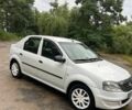 Білий Рено Логан, об'ємом двигуна 1.39 л та пробігом 450 тис. км за 2900 $, фото 4 на Automoto.ua