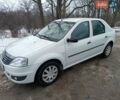 Білий Рено Логан, об'ємом двигуна 1.39 л та пробігом 229 тис. км за 5000 $, фото 2 на Automoto.ua