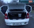 Белый Рено Логан, объемом двигателя 1.4 л и пробегом 118 тыс. км за 4500 $, фото 3 на Automoto.ua