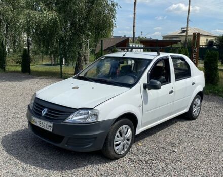 Белый Рено Логан, объемом двигателя 1.4 л и пробегом 287 тыс. км за 1850 $, фото 1 на Automoto.ua