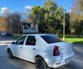 Белый Рено Логан, объемом двигателя 1.4 л и пробегом 420 тыс. км за 2500 $, фото 1 на Automoto.ua