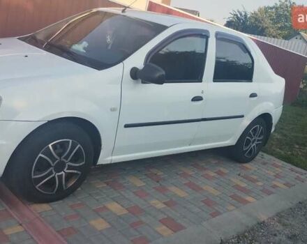 Белый Рено Логан, объемом двигателя 1.4 л и пробегом 333 тыс. км за 3900 $, фото 10 на Automoto.ua