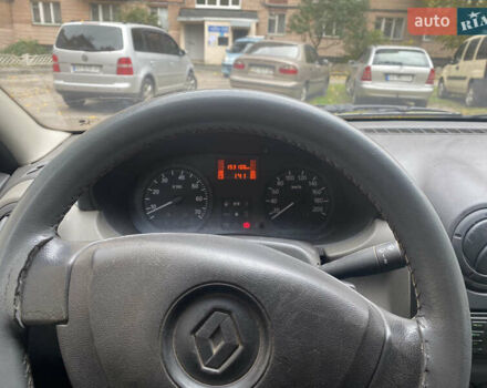 Білий Рено Логан, об'ємом двигуна 1.39 л та пробігом 153 тис. км за 3600 $, фото 5 на Automoto.ua