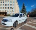 Білий Рено Логан, об'ємом двигуна 1.4 л та пробігом 177 тис. км за 5450 $, фото 1 на Automoto.ua