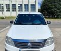 Белый Рено Логан, объемом двигателя 1.39 л и пробегом 260 тыс. км за 3300 $, фото 1 на Automoto.ua