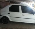 Белый Рено Логан, объемом двигателя 1.4 л и пробегом 180 тыс. км за 2200 $, фото 10 на Automoto.ua