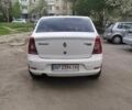Білий Рено Логан, об'ємом двигуна 1.39 л та пробігом 300 тис. км за 3300 $, фото 2 на Automoto.ua