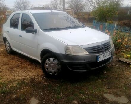 Белый Рено Логан, объемом двигателя 1.4 л и пробегом 274 тыс. км за 2550 $, фото 1 на Automoto.ua