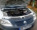 Білий Рено Логан, об'ємом двигуна 1.4 л та пробігом 200 тис. км за 3500 $, фото 4 на Automoto.ua