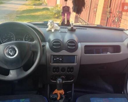 Белый Рено Логан, объемом двигателя 1.4 л и пробегом 333 тыс. км за 3900 $, фото 3 на Automoto.ua